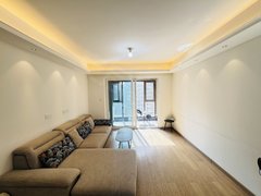 武汉洪山白沙洲东原启城 白沙六路地铁口 龙湖天街 三房两卫带暖气片 可月付出租房源真实图片