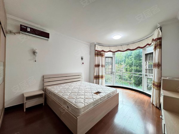 【多图】帝景华苑,广州塔租房,这个景观大露台谁不爱啊 四房两卫 拎包