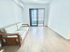 上海浦东南汇周边三室可以长租三年不不变价格  家具没有配齐可以添加随时可看房出租房源真实图片