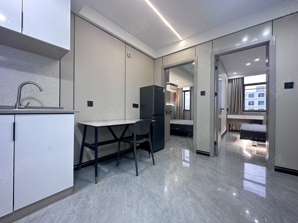 金华浦江县浦江城东一点红大道177号楼现场房東（无中介）压一付一，两室一厅，精装带电梯无物业好停车出租房源真实图片