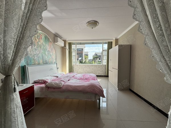 凉山会理会理城区古城路275号院名宿配置，装修风格温馨舒适，采光好，日照充足出租房源真实图片