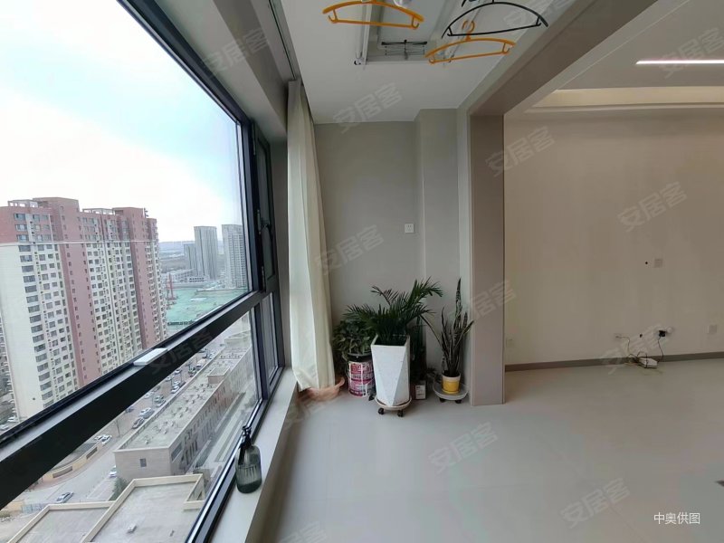 融城朗悦精装三室首付21w家具齐全全新装修