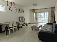 桂林七星玉满大酒楼急租!三里店大圆盘!学府世家2房2厅!家具齐全!拎包入住!出租房源真实图片