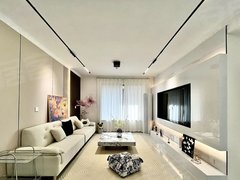 钦州钦南钦南城区海豚湾一房一厅一卫出租家具家电齐全拎包入住免费看房交通便利出租房源真实图片