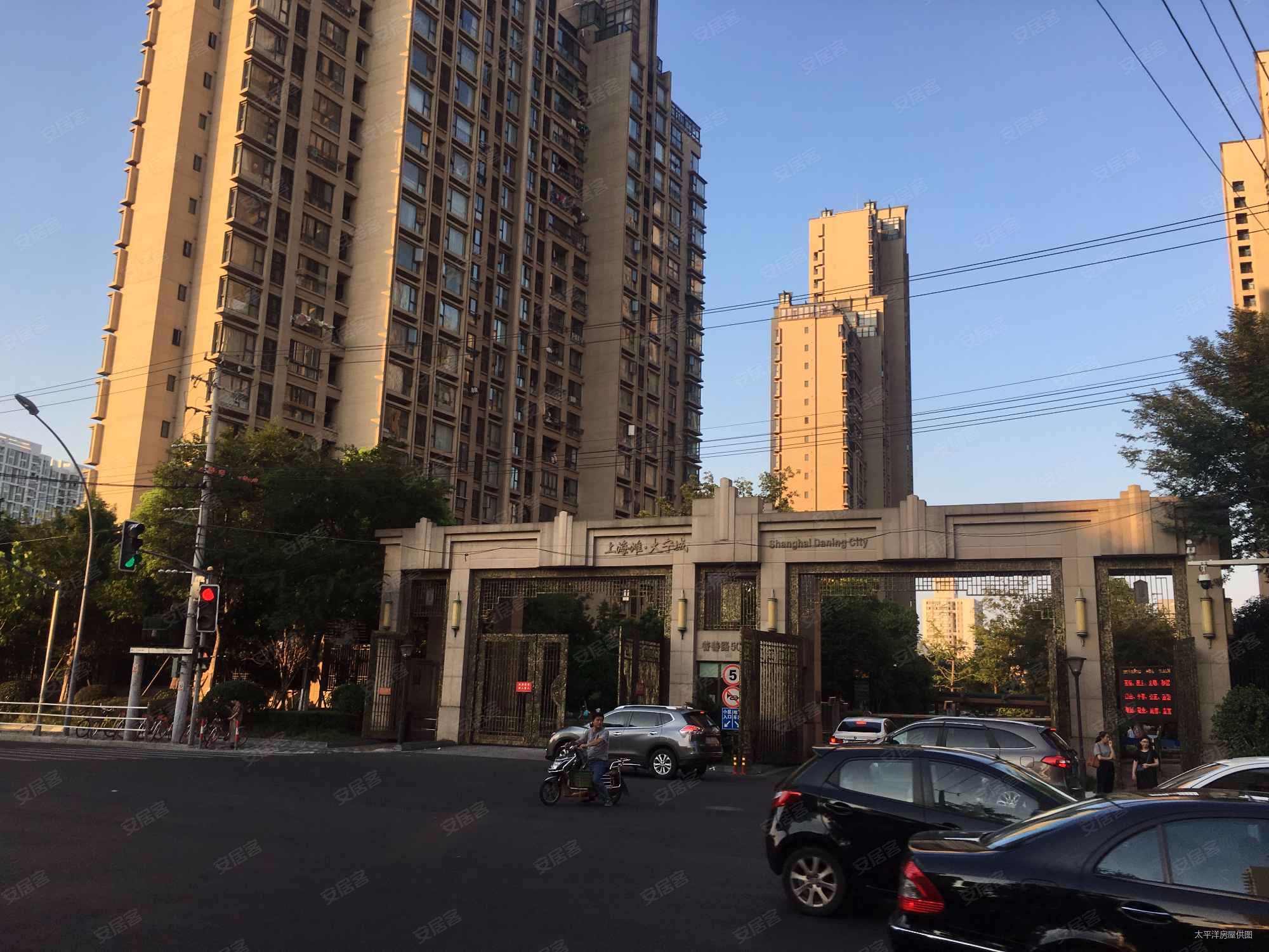 上海滩大宁城(公寓住宅)2室2厅1卫80.33㎡南818万