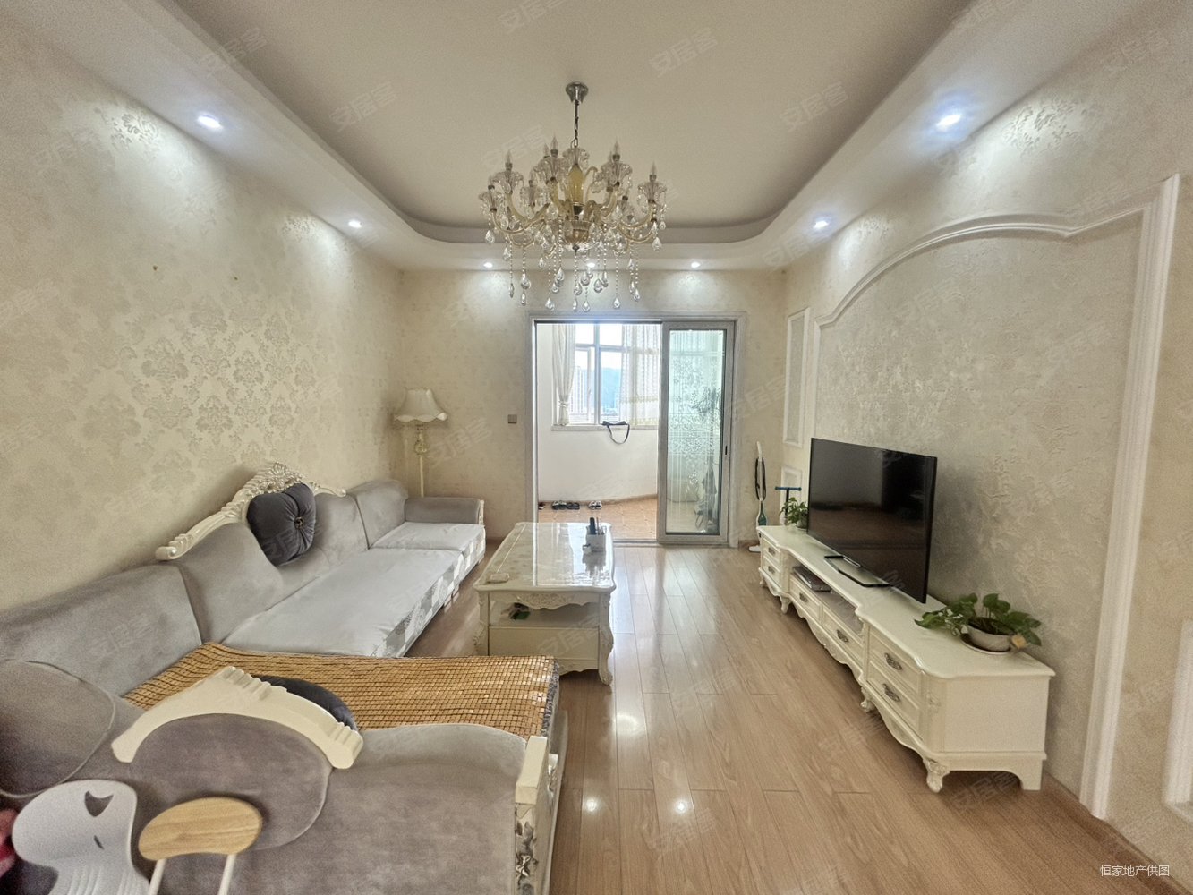 百事威尊邸二期3室2厅2卫134㎡南北55万