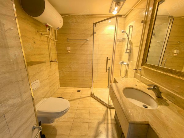 大连沙河口星海广场星海大观星海大观落地窗一室一厅南向看广场楼内性价比高稀有房出租房源真实图片