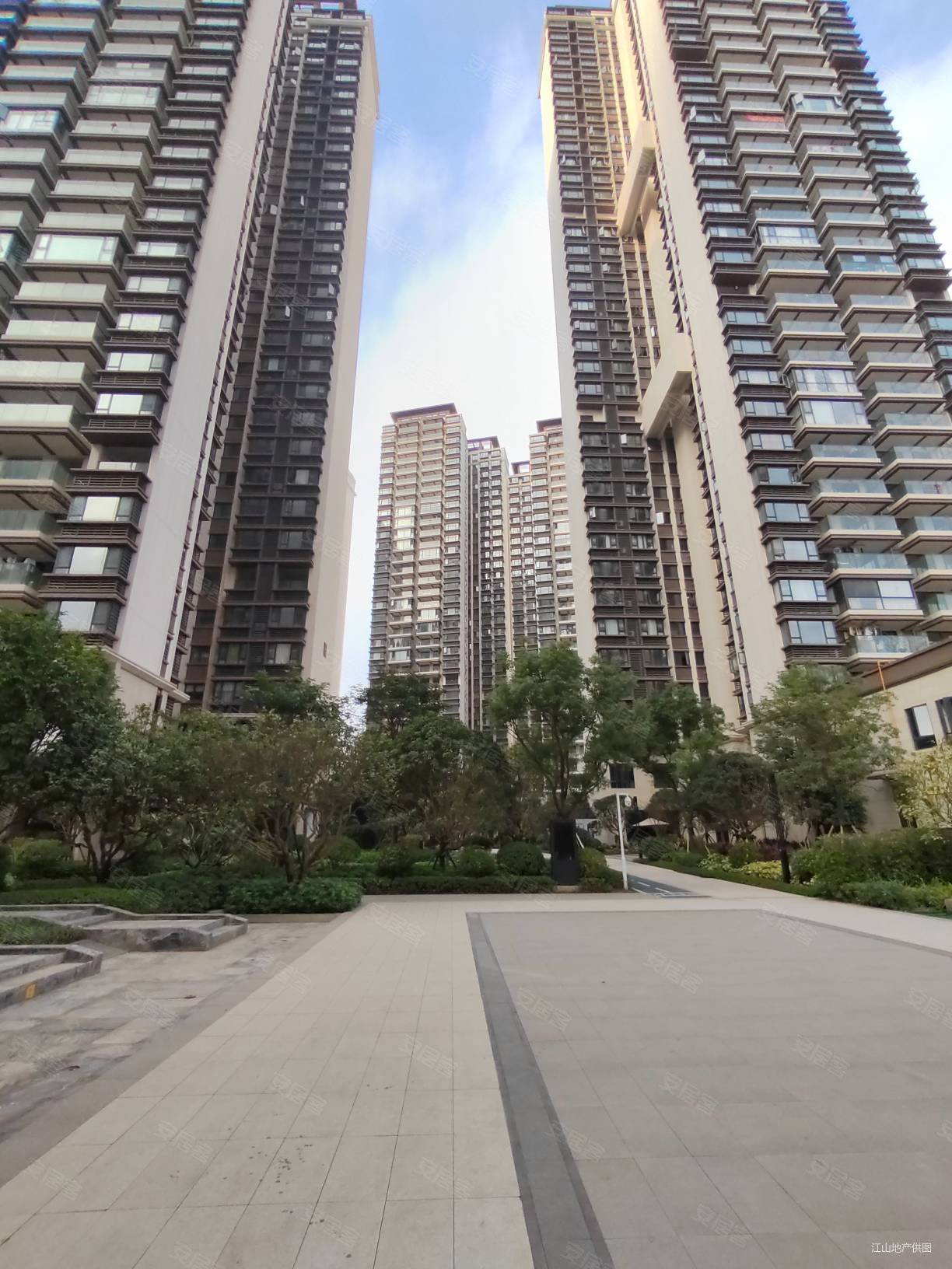 总部基地五象澜庭府近地铁