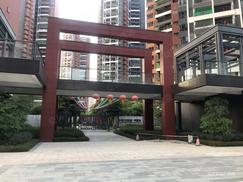 中信水岸城(七期) 朝南四房 毛坯 好楼层周边生活配置