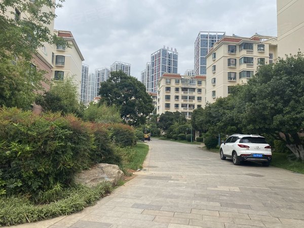 昆明盘龙江东花园江东花城北京路边|北城映象旁|江东花城|精装两房|带