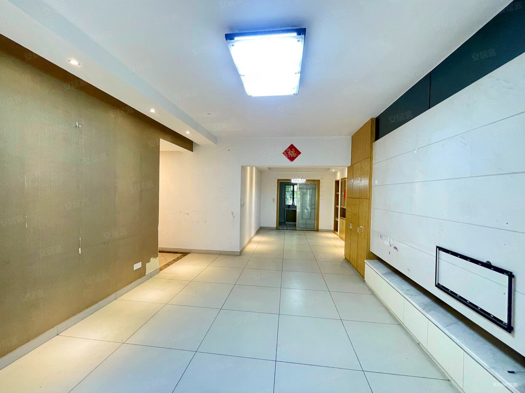 长沙房产网>长沙二手房>雨花二手房>红星二手房>托斯卡纳>1707_1280