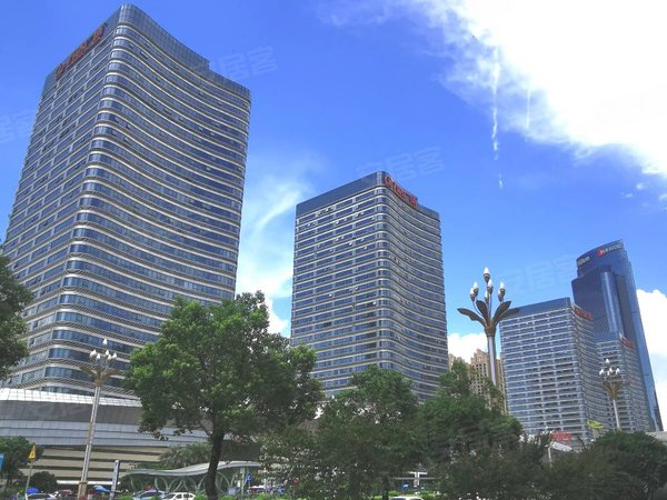 东莞厚街体育公园厚街万达广场(商住楼)全新翻新,精装大两房,可以养