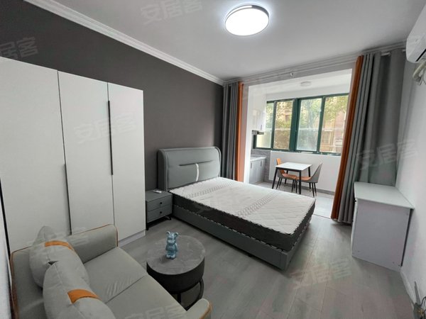 【多图】锡铁巷小区,太湖租房,海岸城万象城旁锡铁巷精装公寓套房