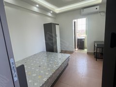 顺德北滘北滘商业广场林宛公园精装大单间 全新配套 指纹电子锁木门隔音好 全屋吊顶出租房源真实图片