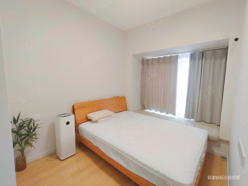 虎门地标 全新装修3房二厅 中层南向房168可谈