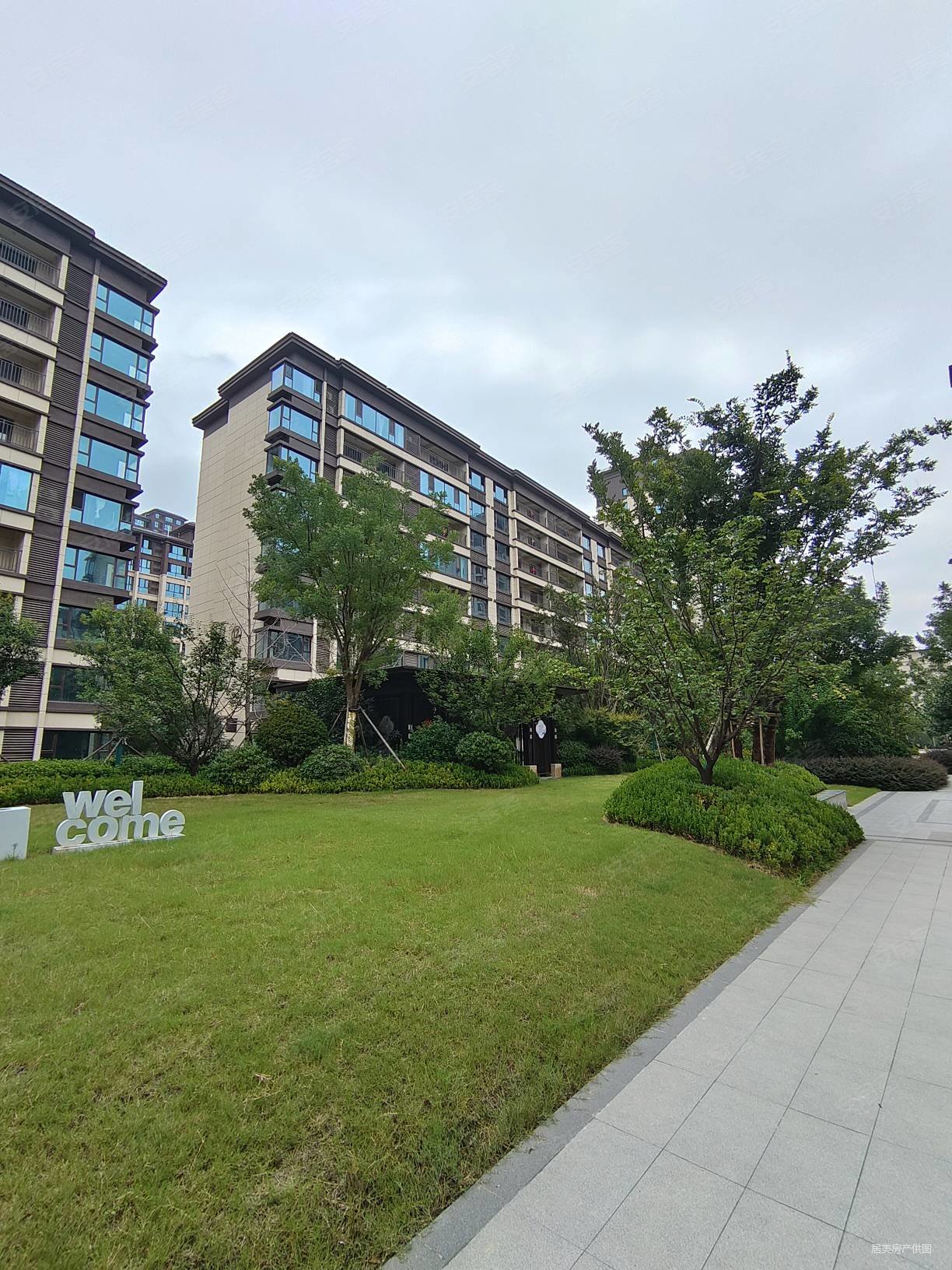 锦龙桥旁山水文苑一线河景房一梯两户南北通透有证可贷满二急