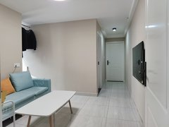 重庆巴南龙洲湾轻轨三号线!短租!月付!几百块!家电齐全!出行方便!随时看房出租房源真实图片