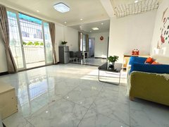 深圳龙岗龙岗中心城南联地铁附近电梯三房两卫双阳台领包入住民水民电现场实拍出租房源真实图片