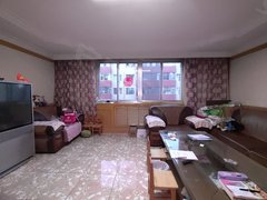 鄂尔多斯东胜市中心区一中 附近 步梯4楼 三居室 家具齐全 室内干净 随时看房出租房源真实图片
