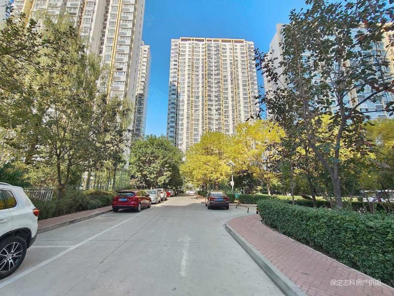 丽景蓝湾 119平小三居123个交通便利 商品房 南北通透