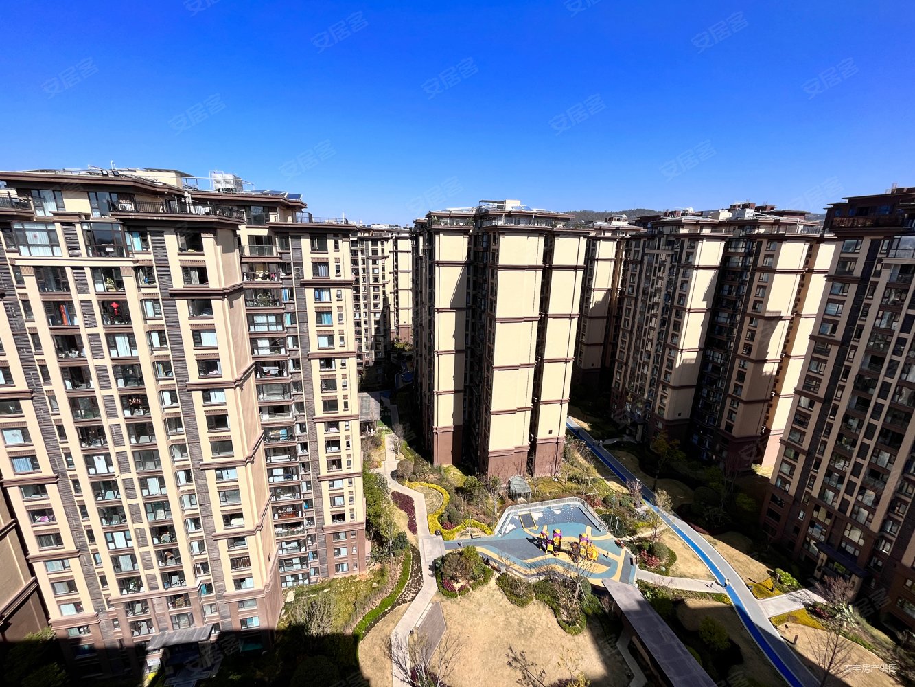 128万买带露台使用面积160平套四双卫跃层,邦泰花熙府二手房,128万,4