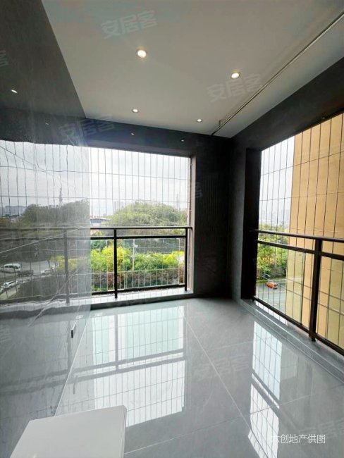 把家安在公园里可好呀,利安凰城御府二手房,46.