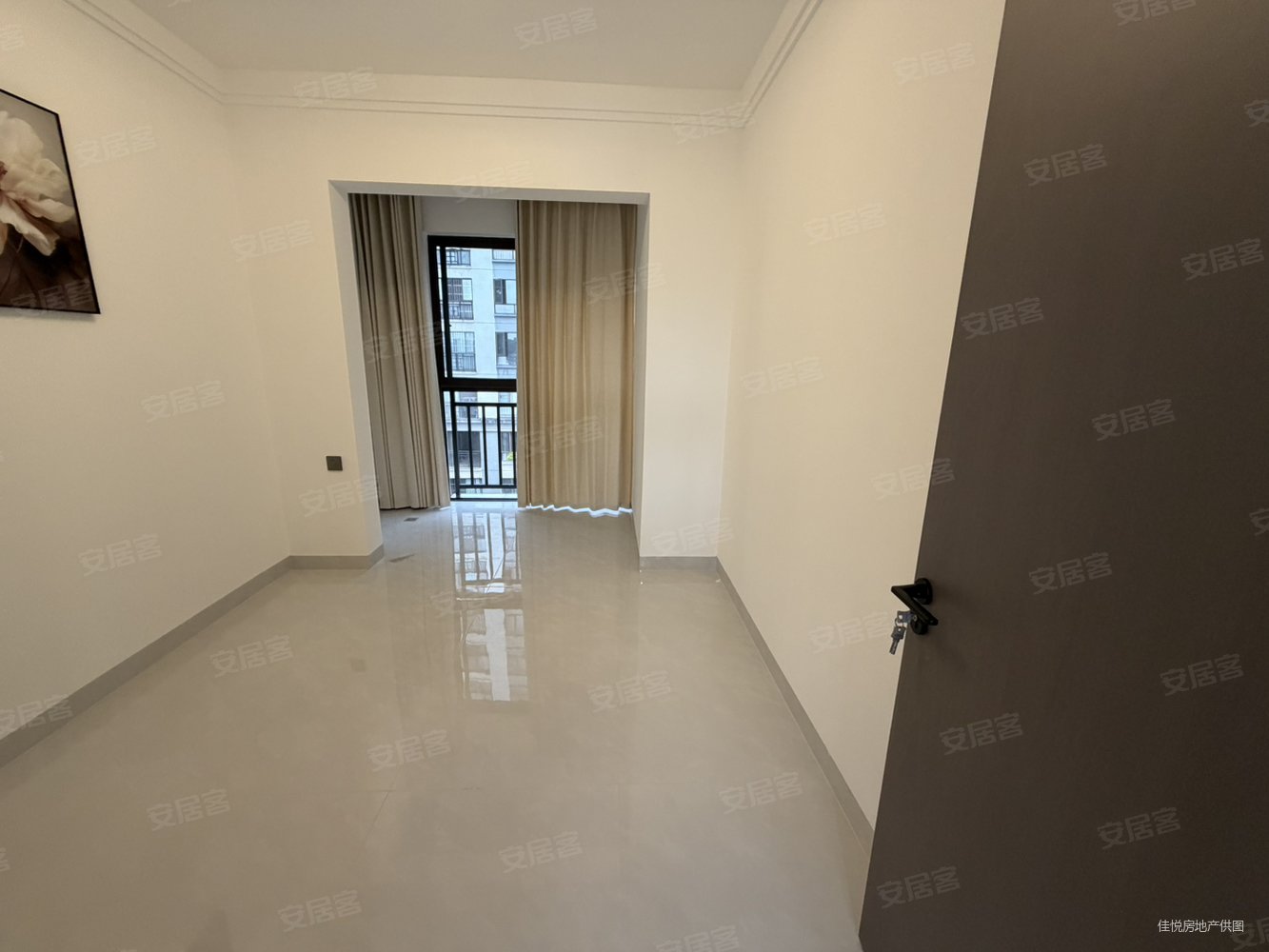 盛景苑4室2厅2卫125.5㎡南北89万