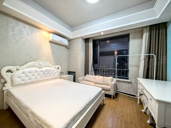 金华金东多湖万达广场万达广场楼上 家具家电齐全 真实租金 可随时看房 拎包住出租房源真实图片