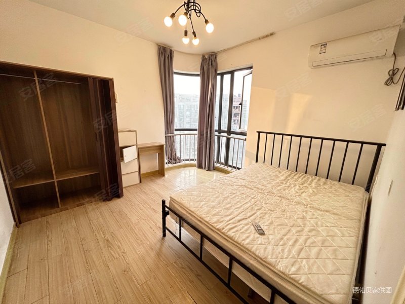 城 大两居 医疗配套成熟 高楼层视野无遮挡 精装修,昆仑水印城二手房