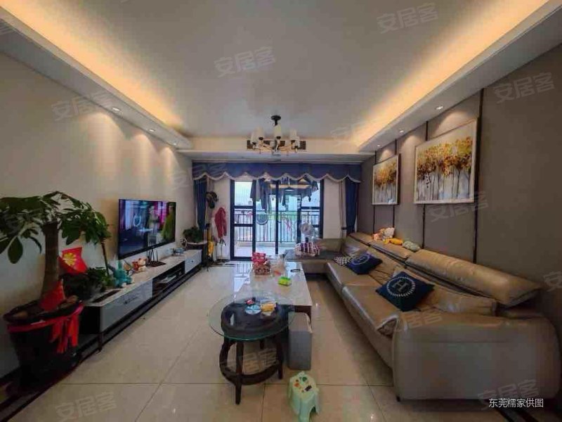 装修好,卓越维港(二区)二手房,370万,4室2厅,2卫,135平米-东莞安居客