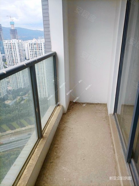 2房世博誉峰峰景65万752平南北毛坯23楼