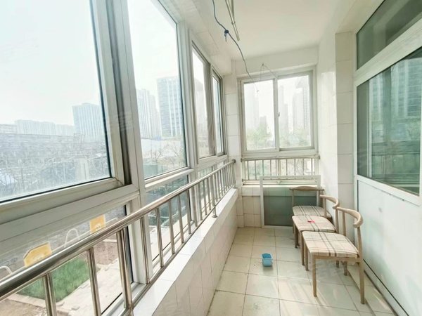 鲍山花园南区,济钢租房,可月付无中介赠宽带临近地铁高新万达济南东站