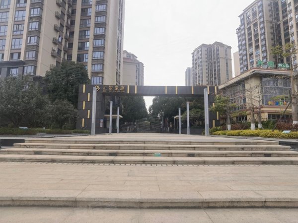 【多图】南益汇景豪庭,城东租房,城东南益汇景庭 精装修三房家电家具