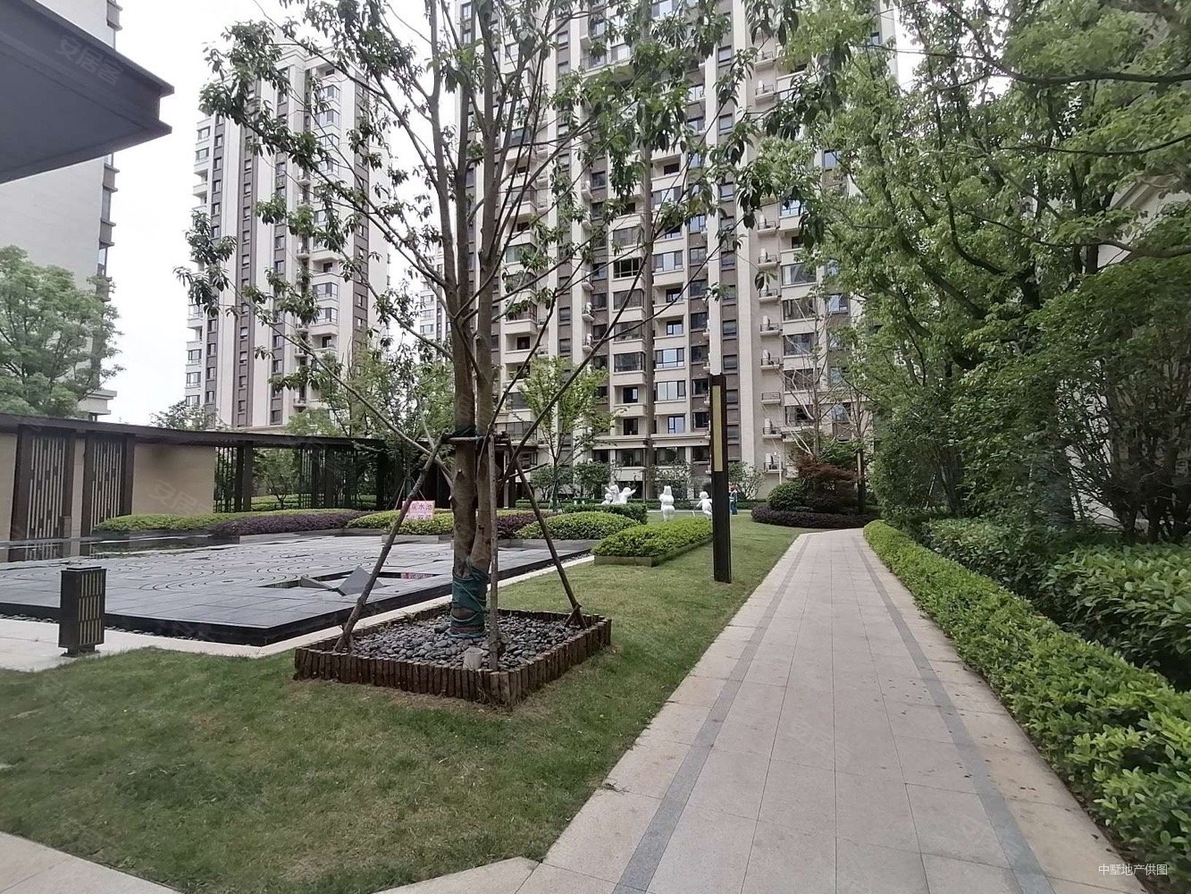 琥珀蜀熙府医疗配套成熟国企开发毛坯板楼