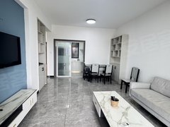 绍兴诸暨诸暨市区万风附近，中医院附近，独立两室一厅，拎包入住，民水电。出租房源真实图片