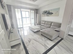鹰潭月湖月湖城区夏埠建鑫中央公馆(一期) 4室2厅2卫 138平 电梯房出租房源真实图片