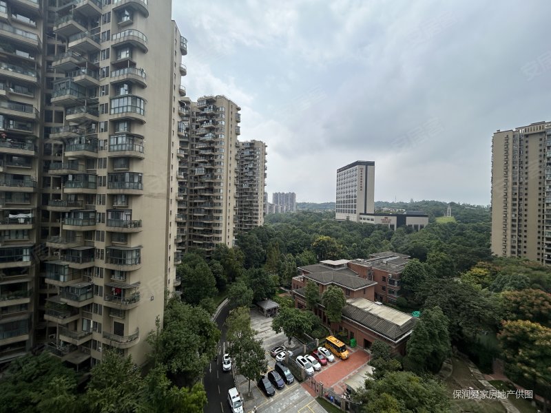 成都房产网>成都二手房>新都二手房>三河二手房>保利丁香郡>