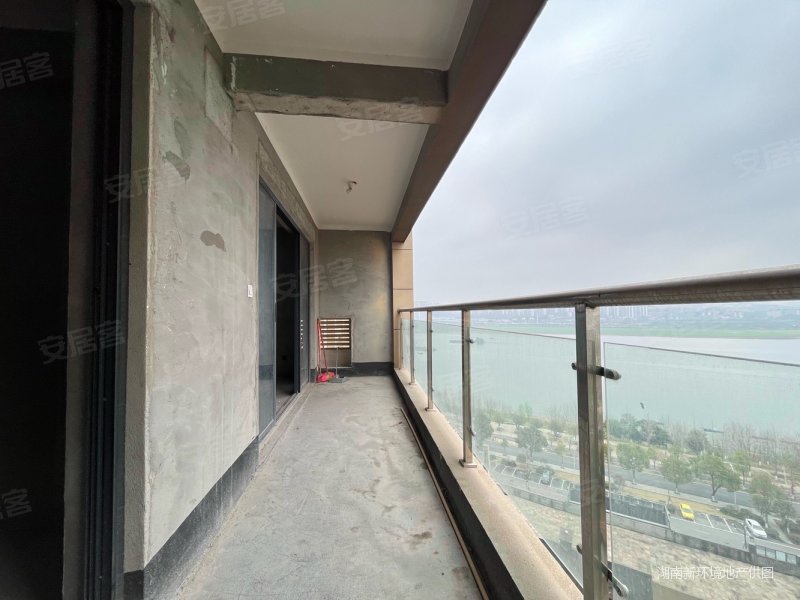 湘熙水郡四期一线江景大四房大阳台中间楼层次新房随时看房