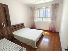 乌鲁木齐开发区开发区二期女生合租电梯可短租可月付经开万达高铁站居然之家宝能城爱地中心出租房源真实图片