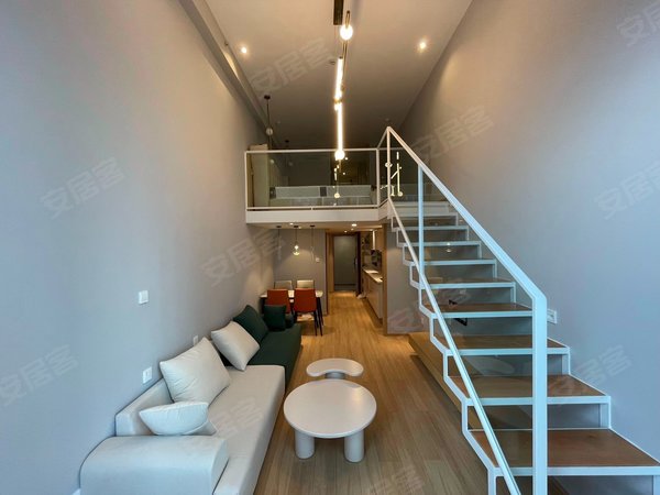 昆明西山前卫营润城第四大道润城第四大道 loft公寓 精装修拎包入住