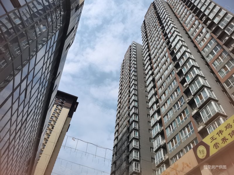 南北通透 高楼层视野好,云峰国际二手房,72万,2室2厅,1卫,87平米-洛阳