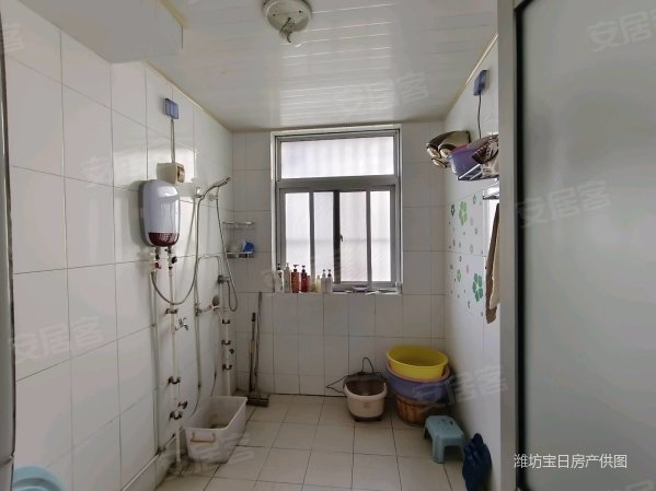 59万买西城 万兴苑一楼带车库