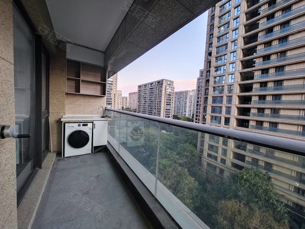 无锡滨湖太湖玉兰西花园(一期)玉兰花园全新自住两房!近市民中心!