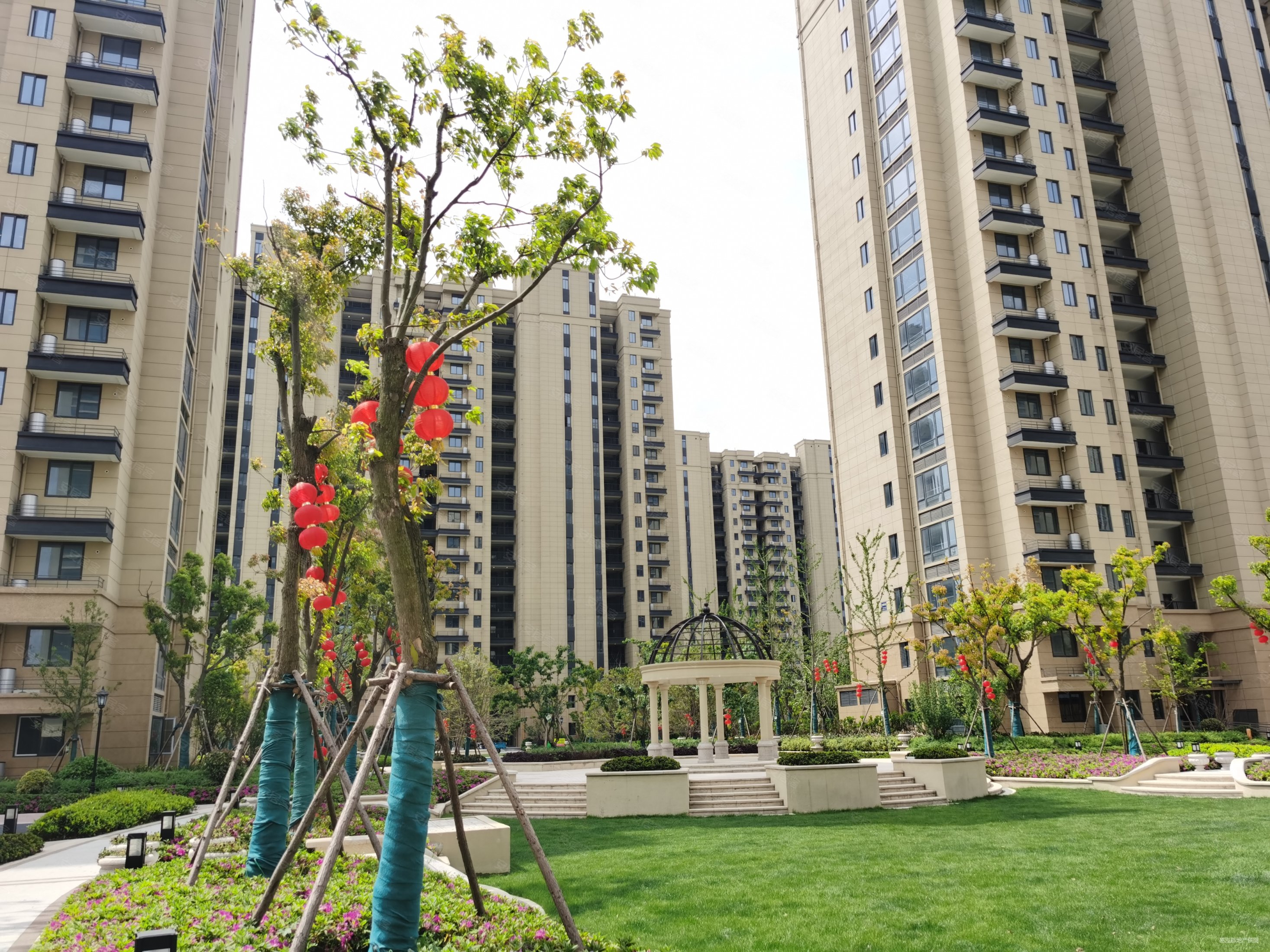 嘉善中都华庭!高鉄站1.5km,精装2室,高端住宅,配套成熟