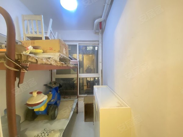 青岛城阳夏庄香邑漫步(东区)房源采光好,南北通透,业主诚意出出租房源真实图片