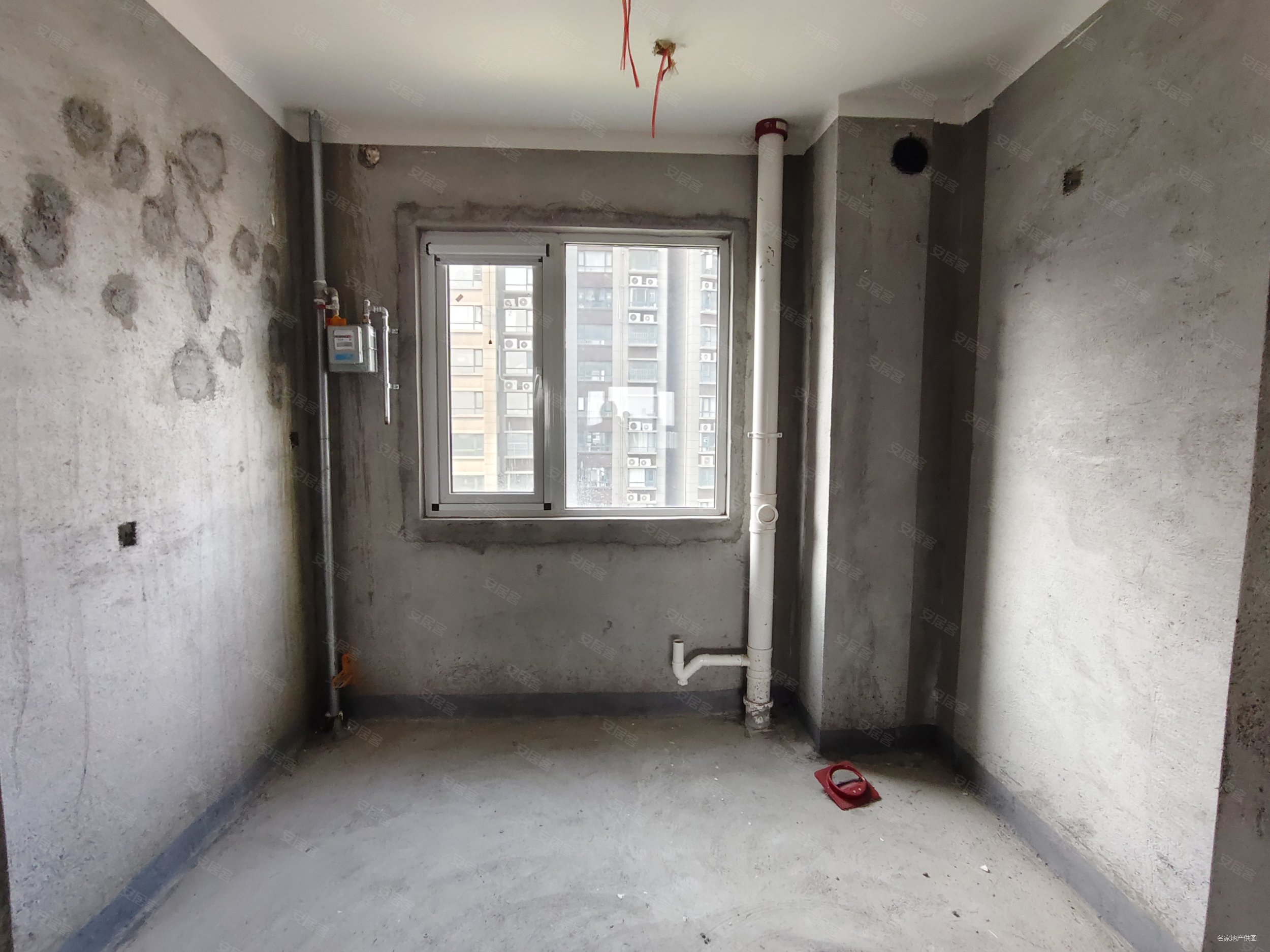 商品住宅 次新小区 中间楼层