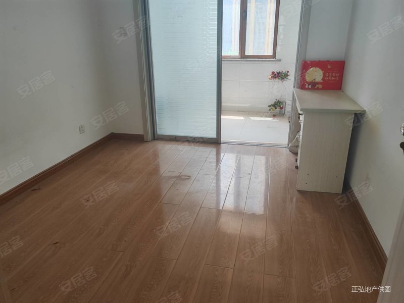 莱芜世纪城(公寓住宅)3室2厅2卫124㎡南北69.9万