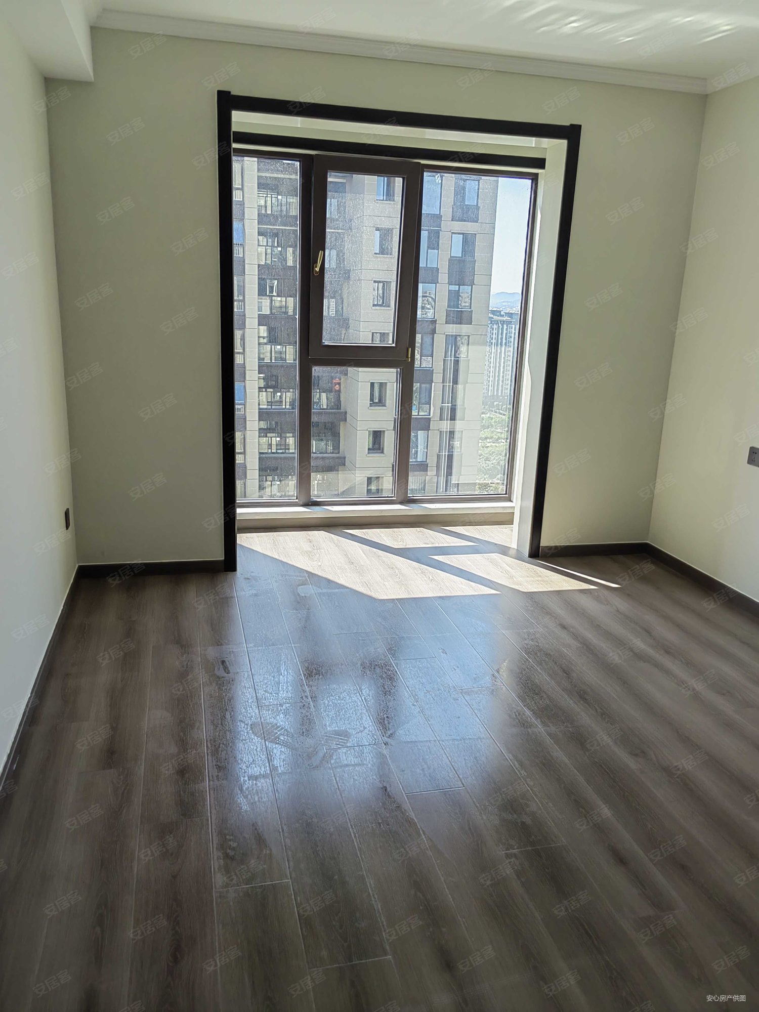 金峰又一城(南区)3室2厅2卫120㎡南204万