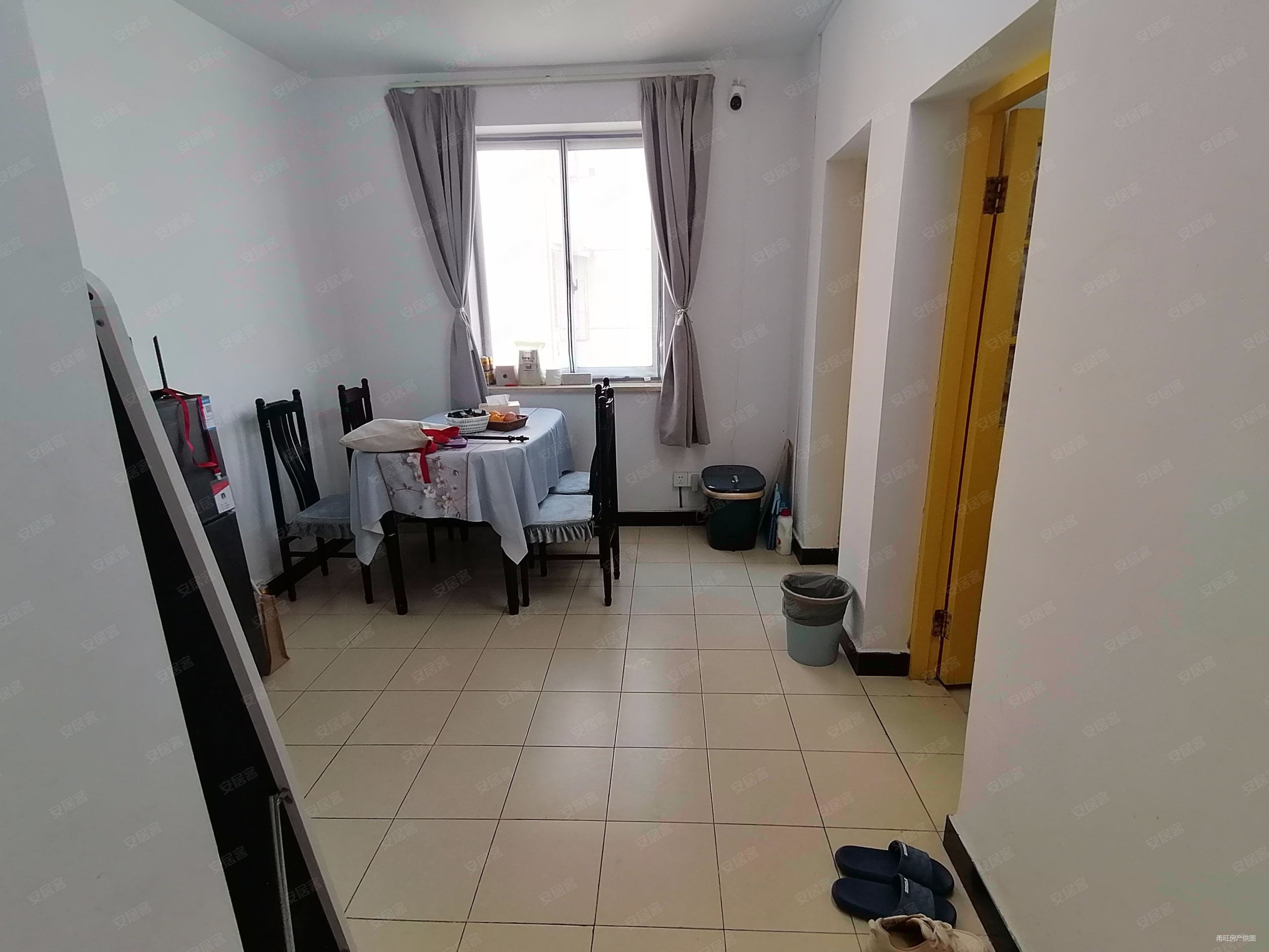 翠柏西巷 地铁口一梯二户 二房朝南102万,双东坊社区(翠柏西巷)二手房