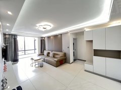 阜新海州西山路西出口二医院附近三室精装修周边配套设施齐全拎包入住家电齐全出租房源真实图片